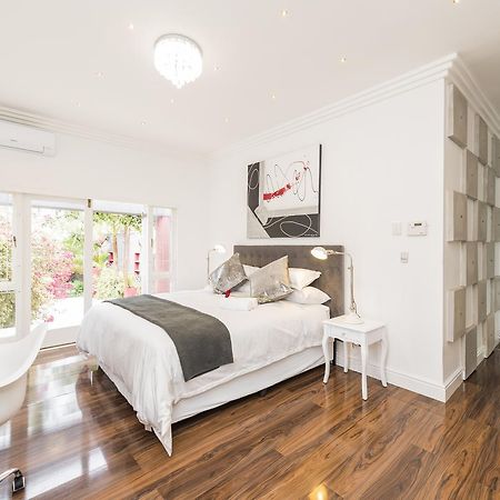 Apartament Whispering Palms Port Elizabeth Zewnętrze zdjęcie
