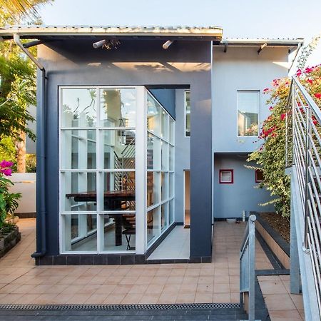 Apartament Whispering Palms Port Elizabeth Zewnętrze zdjęcie