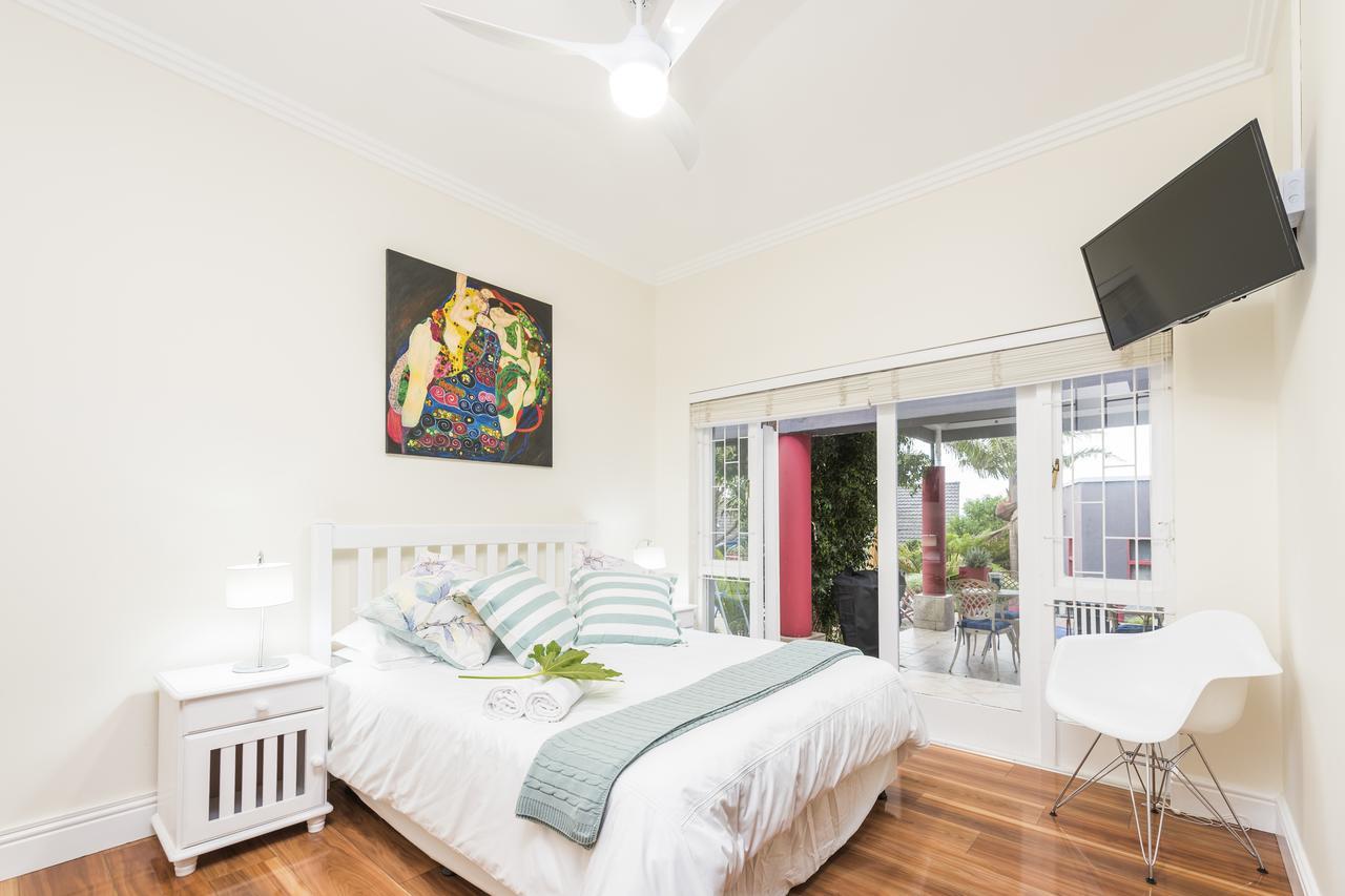 Apartament Whispering Palms Port Elizabeth Zewnętrze zdjęcie