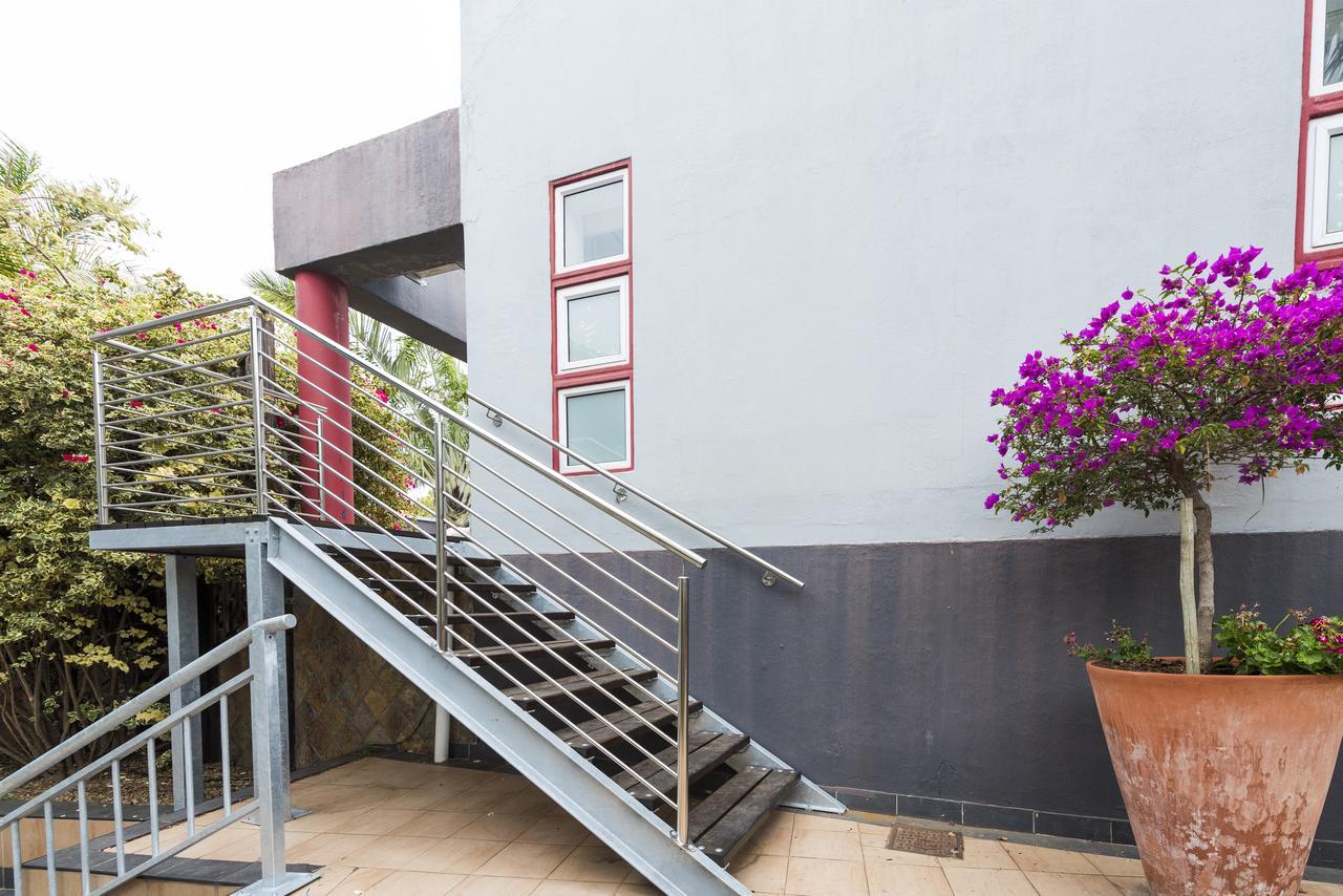 Apartament Whispering Palms Port Elizabeth Zewnętrze zdjęcie
