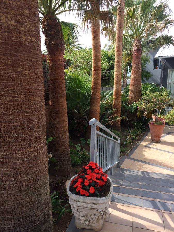 Apartament Whispering Palms Port Elizabeth Zewnętrze zdjęcie